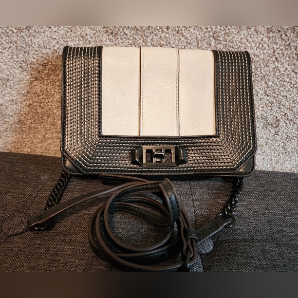 Preowned Rebecca‎ Minkoff crossbody - Picture 1 of 16